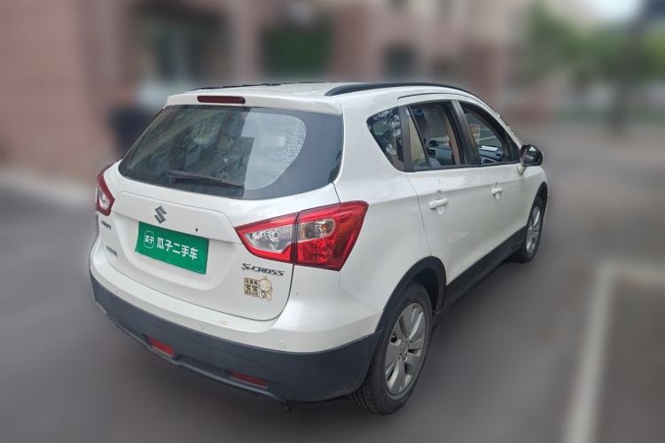 Used Suzuki S-Cross 2014 1.6L CVT Two-Wheel Drive Entry Model Rear Right 45 Deg