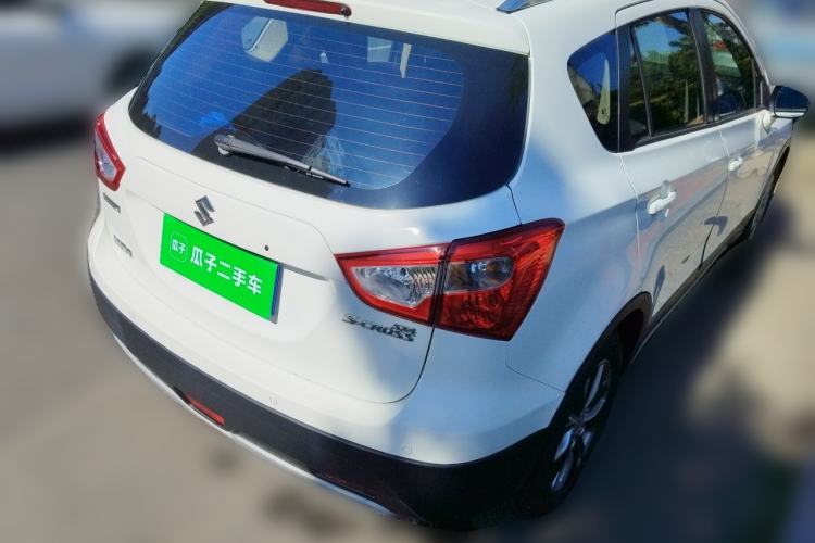 Used Suzuki S-Cross 2014 1.6L CVT Two-Wheel Drive Elite Version Rear Right 45 Deg