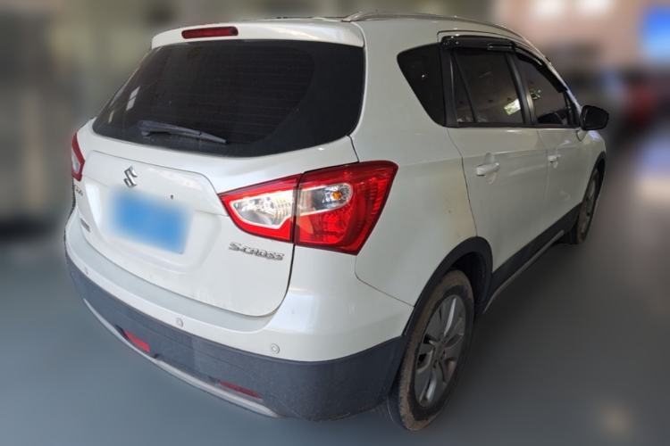 Used Suzuki S-Cross 2014 1.6L CVT Two-Wheel Drive Elite Version Rear Right 45 Deg