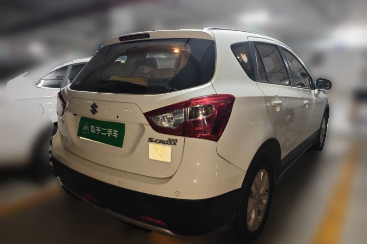 Used Suzuki S-Cross 2014 1.6L CVT Two-Wheel Drive Elite Version Rear Right 45 Deg