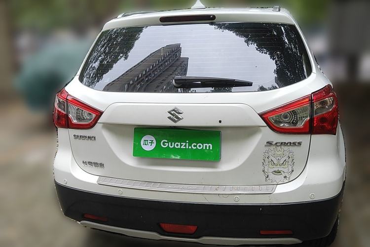 Used Suzuki S-Cross 2014 1.6L CVT Two-Wheel Drive Elite Version Rear
