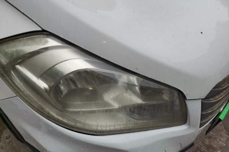 Used Suzuki S-Cross 2014 1.6L Manual Two-Wheel Drive Entry Model Right Front Headlight