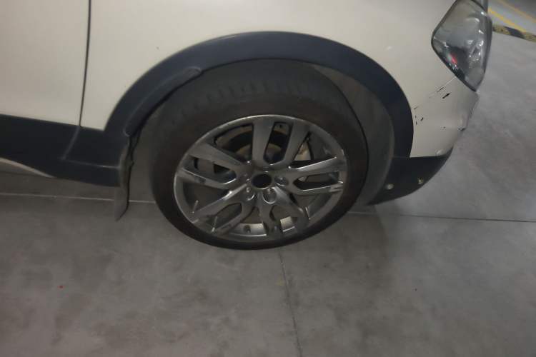 Used Suzuki S-Cross 2014 1.6L CVT Four-Wheel Drive Luxury Version Right Front Wheel Hub