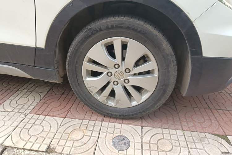 Used Suzuki S-Cross 2014 1.6L CVT Two-Wheel Drive Elite Version Right Front Wheel Hub