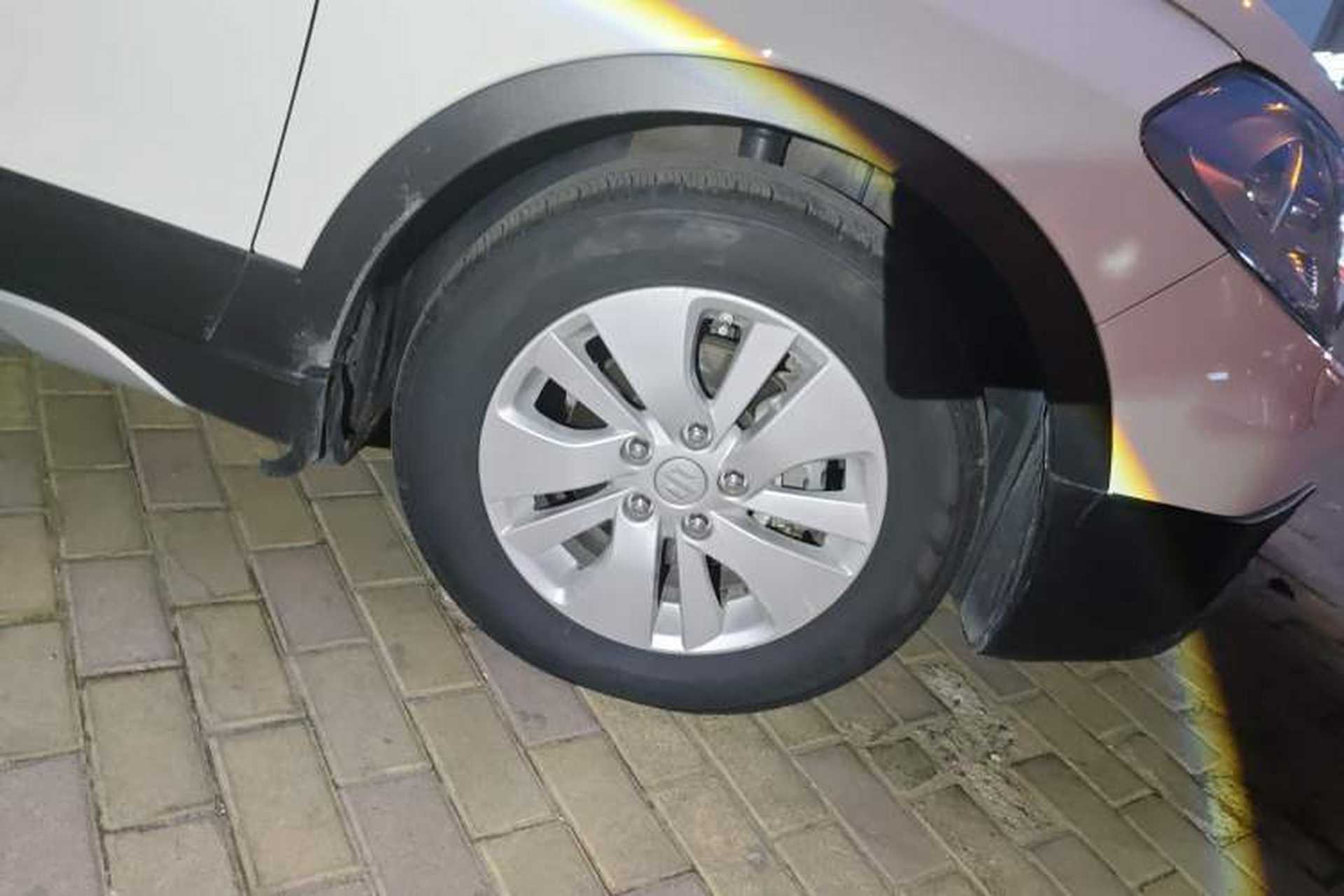Used Suzuki S-Cross 2014 1.6L CVT Two-Wheel Drive Elite Version Right Front Wheel Hub