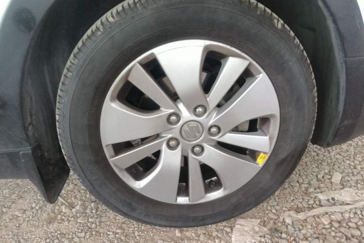 Used Suzuki S-Cross 2014 1.6L CVT Two-Wheel Drive Elite Version Right Front Wheel Hub