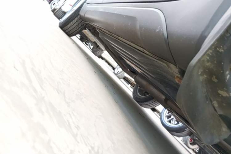 Used Suzuki S-Cross 2014 1.6L Manual Two-Wheel Drive Entry Model Right Side Sill