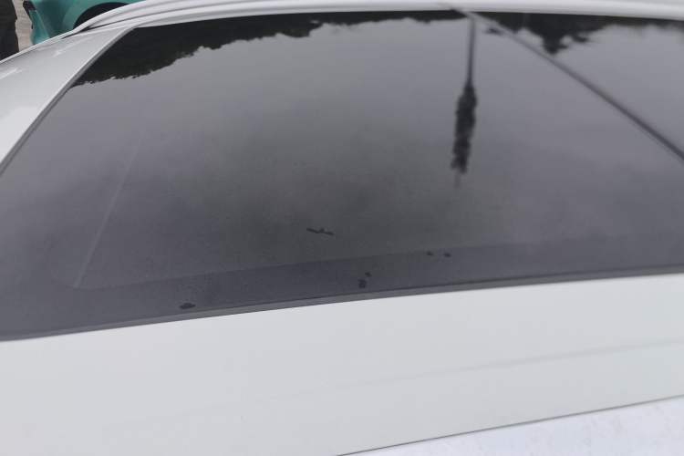Used Suzuki S-Cross 2014 1.6L CVT Four-Wheel Drive Luxury Version Roof