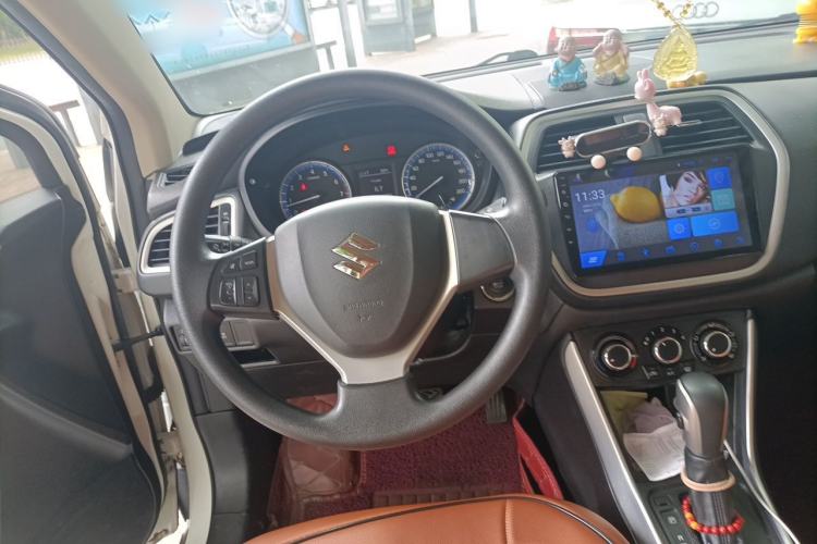 Used Suzuki S-Cross 2014 1.6L CVT Two-Wheel Drive Entry Model Steering Wheel