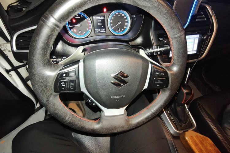 Used Suzuki S-Cross 2014 1.6L CVT Four-Wheel Drive Luxury Version Steering Wheel
