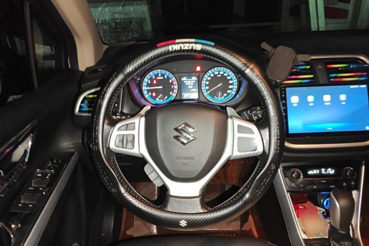 Used Suzuki S-Cross 2014 1.6L CVT Two-Wheel Drive Elite Version Steering Wheel