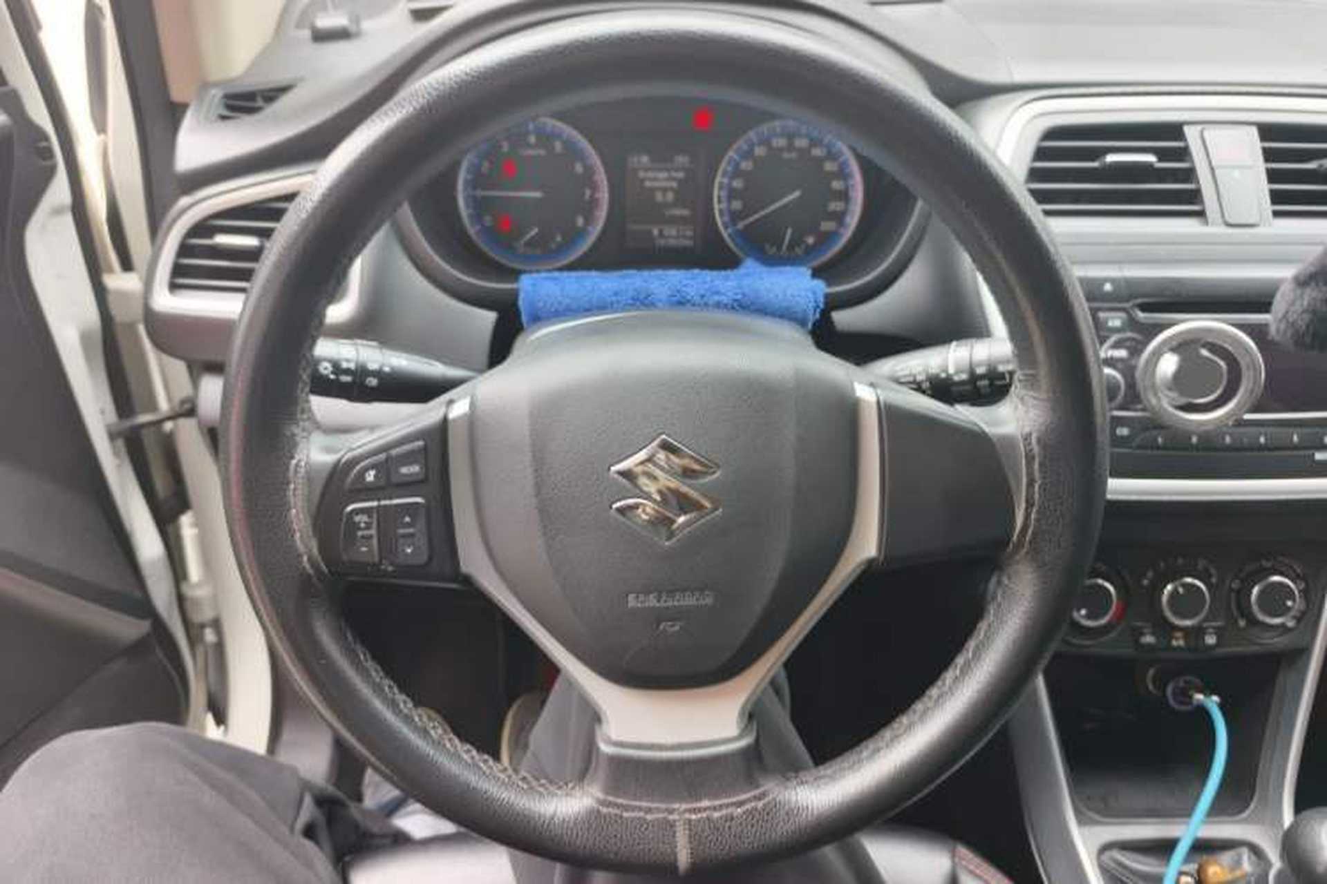 Used Suzuki S-Cross 2014 1.6L Manual Two-Wheel Drive Entry Model Steering Wheel