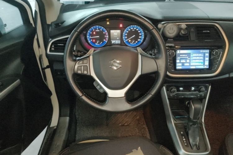 Used Suzuki S-Cross 2014 1.6L CVT Two-Wheel Drive Elite Version Steering Wheel
