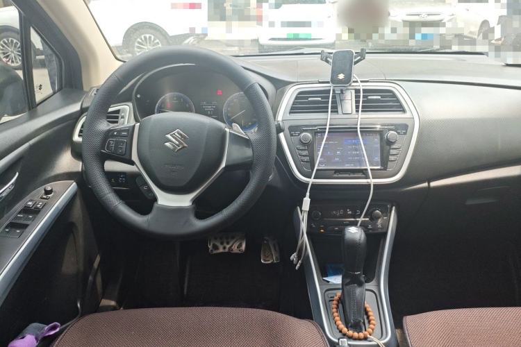 Used Suzuki S-Cross 2014 1.6L CVT Two-Wheel Drive Elite Version Steering Wheel