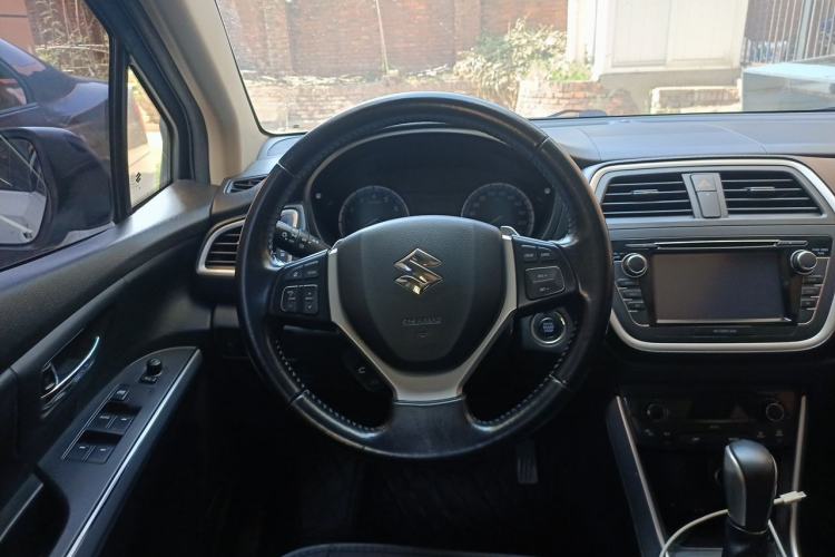 Used Suzuki S-Cross 2014 1.6L CVT Four-Wheel Drive Luxury Version Steering Wheel