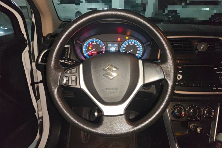 Used Suzuki S-Cross 2014 1.6L Manual Two-Wheel Drive Entry Model Steering Wheel