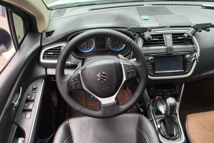 Used Suzuki S-Cross 2014 1.6L CVT Four-Wheel Drive Luxury Version Steering Wheel