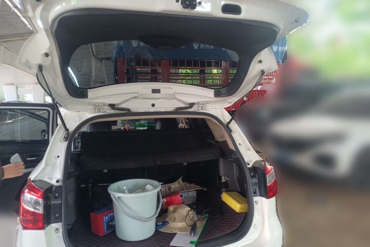 Used Suzuki S-Cross 2014 1.6L CVT Two-Wheel Drive Elite Version Trunk