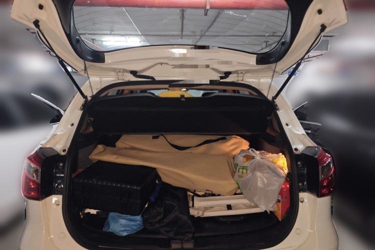 Used Suzuki S-Cross 2014 1.6L CVT Two-Wheel Drive Elite Version Trunk