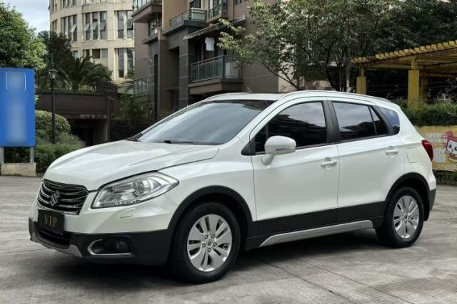 Used Suzuki S-Cross 2014 1.6L CVT Two-Wheel Drive Elite Version