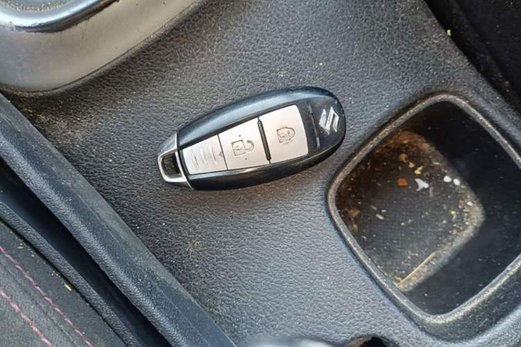 Used Suzuki S-Cross 2014 1.6L CVT Two-Wheel Drive Entry Model Vehicle Key