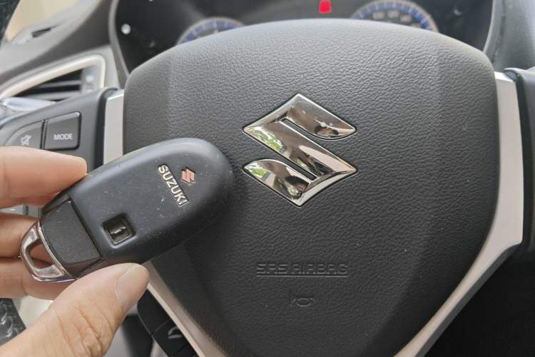 Used Suzuki S-Cross 2014 1.6L CVT Two-Wheel Drive Elite Version Vehicle Key