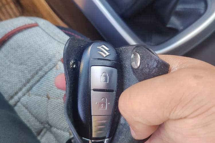Used Suzuki S-Cross 2014 1.6L Manual Two-Wheel Drive Entry Model Vehicle Key
