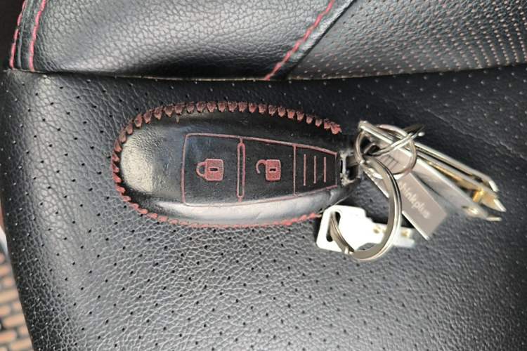 Used Suzuki S-Cross 2014 1.6L Manual Two-Wheel Drive Elite Model Vehicle Key