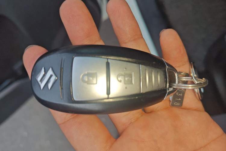 Used Suzuki S-Cross 2014 1.6L CVT Two-Wheel Drive Entry Model Vehicle Key