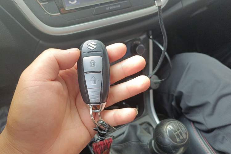 Used Suzuki S-Cross 2014 1.6L Manual Two-Wheel Drive Elite Model Vehicle Key