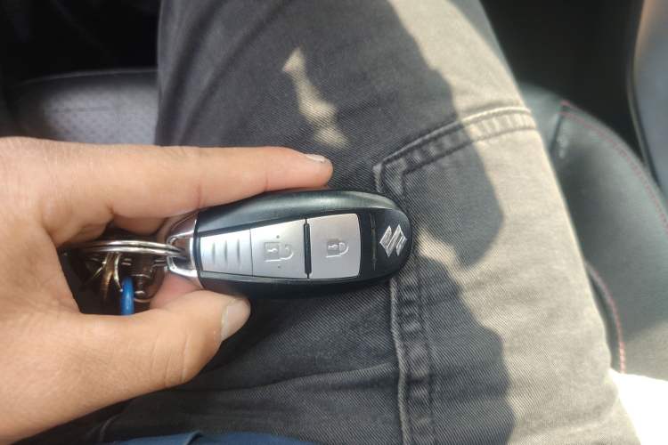 Used Suzuki S-Cross 2014 1.6L CVT Two-Wheel Drive Elite Version Vehicle Key