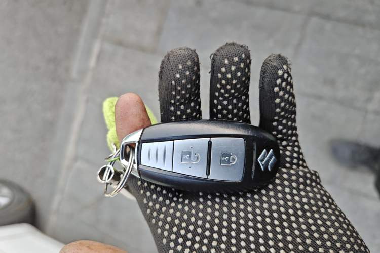 Used Suzuki S-Cross 2014 1.6L Manual Two-Wheel Drive Entry Model Vehicle Key