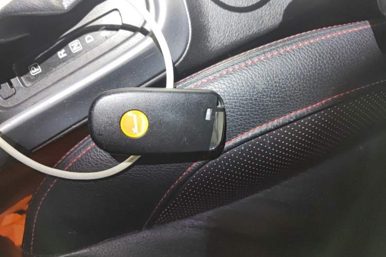 Used Suzuki S-Cross 2014 1.6L CVT Two-Wheel Drive Elite Version Vehicle Key