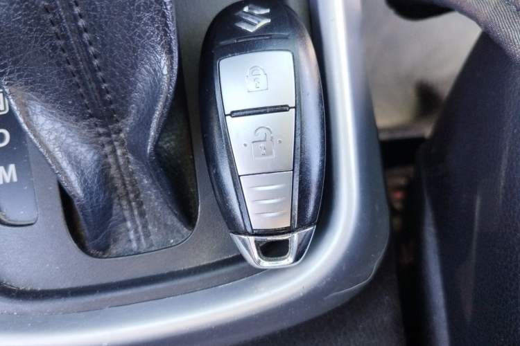 Used Suzuki S-Cross 2014 1.6L CVT Two-Wheel Drive Elite Version Vehicle Key