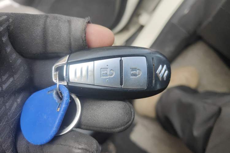 Used Suzuki S-Cross 2014 1.6L CVT Four-Wheel Drive Luxury Version Vehicle Key