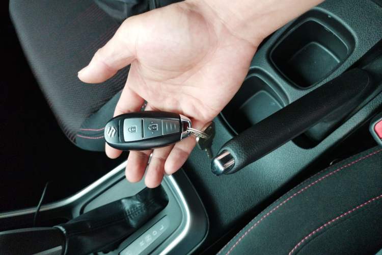 Used Suzuki S-Cross 2014 1.6L CVT Two-Wheel Drive Entry Model Vehicle Key