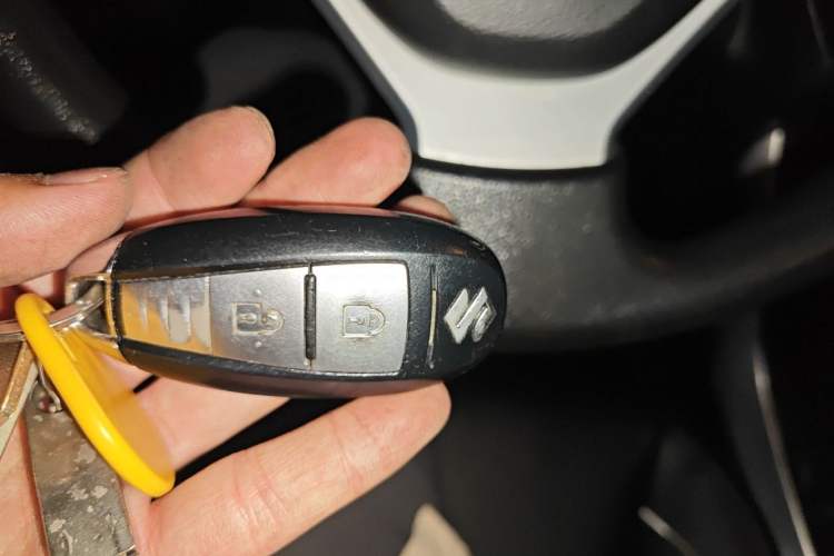 Used Suzuki S-Cross 2014 1.6L Manual Two-Wheel Drive Entry Model Vehicle Key