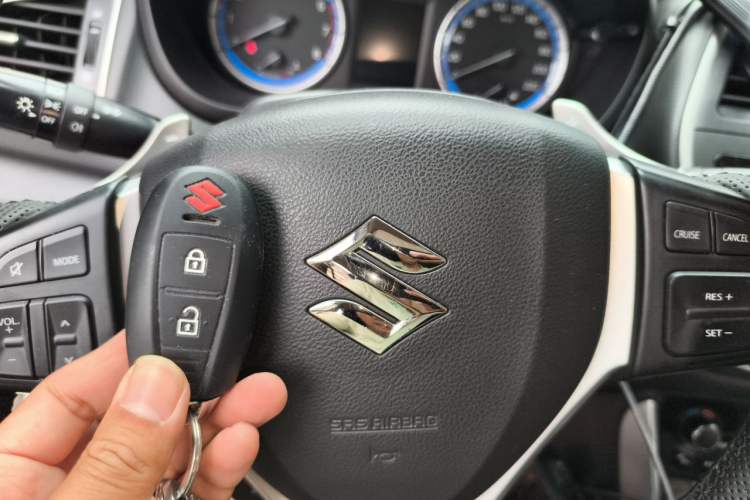 Used Suzuki S-Cross 2014 1.6L CVT Four-Wheel Drive Luxury Version Vehicle Key