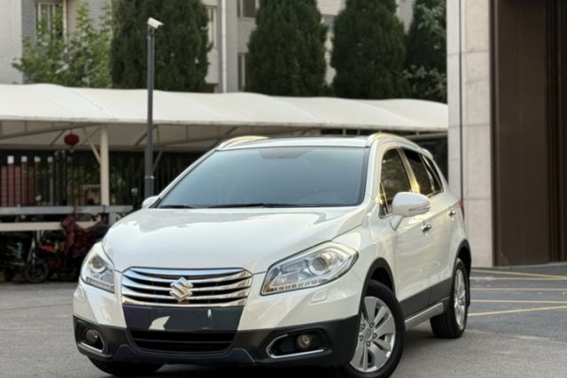 Used Suzuki S-Cross 2014 1.6L CVT Two-Wheel Drive Elite Version