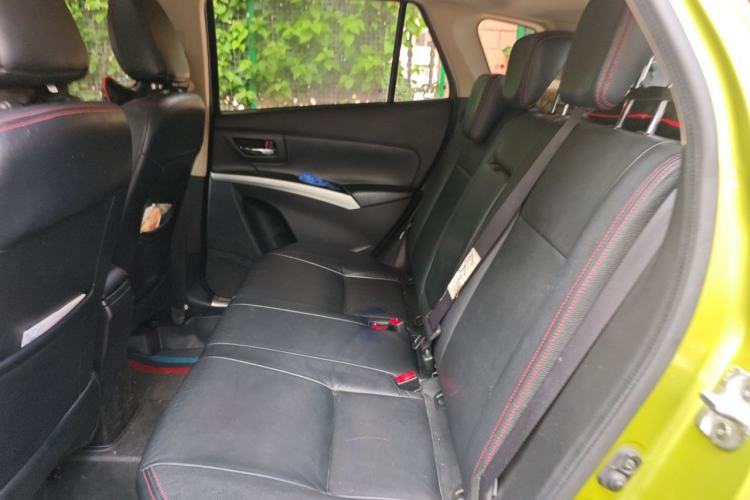 Used Suzuki S-Cross 2014 1.6L CVT Four-Wheel Drive Luxury Version Left Rear Seat