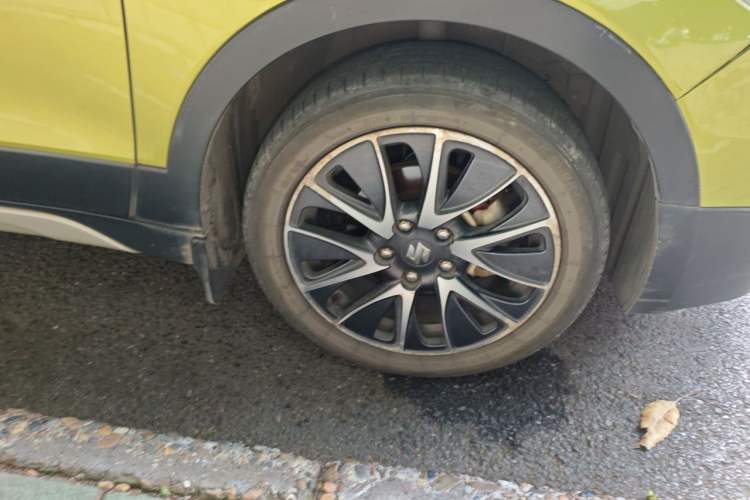 Used Suzuki S-Cross 2014 1.6L CVT Four-Wheel Drive Luxury Version Right Front Wheel Hub