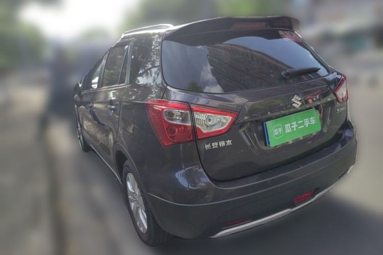 Used Suzuki S-Cross 2015 1.6L CVT Two-Wheel Drive Elite Version Exterior 3
