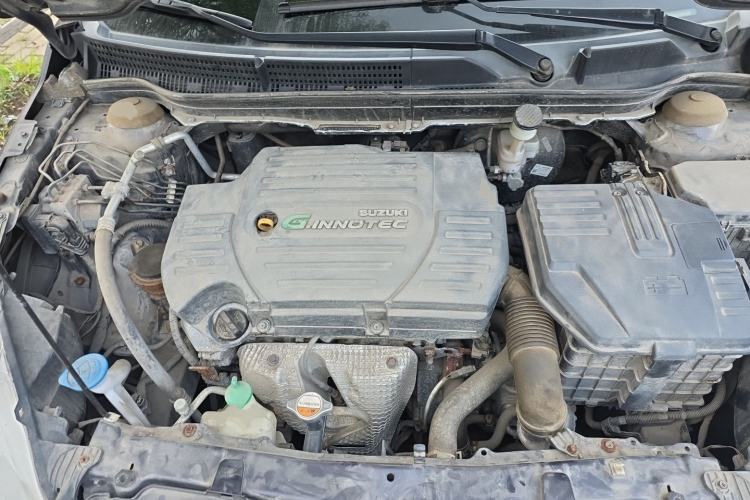 Used Suzuki S-Cross 2015 1.6L CVT Two-Wheel Drive Entry-Level Trim Engine Bay