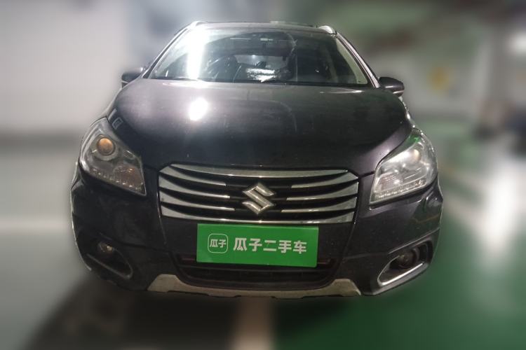 Used Suzuki S-Cross 2015 1.6L CVT Two-Wheel Drive Elite Version Front
