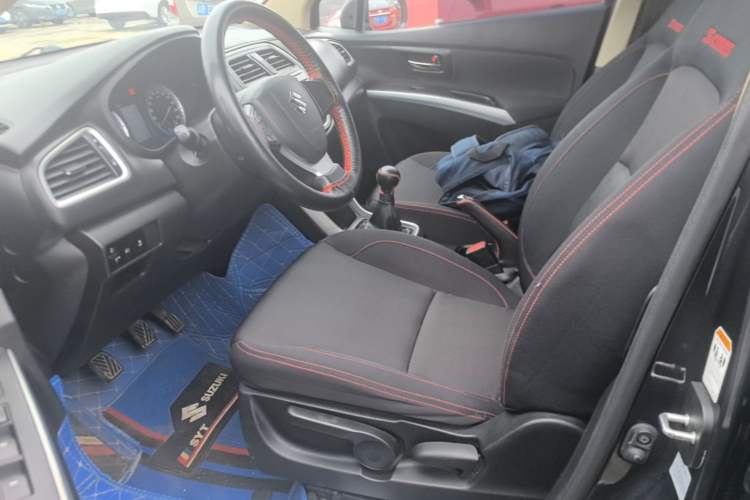 Used Suzuki S-Cross 2015 1.6L Manual Two-Wheel Drive Entry Model Left Front Seat