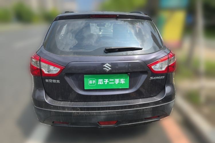 Used Suzuki S-Cross 2015 1.6L CVT Two-Wheel Drive Entry-Level Trim Rear