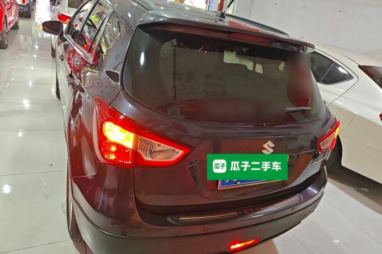 Used Suzuki S-Cross 2015 1.6L CVT Two-Wheel Drive Entry-Level Trim Rear