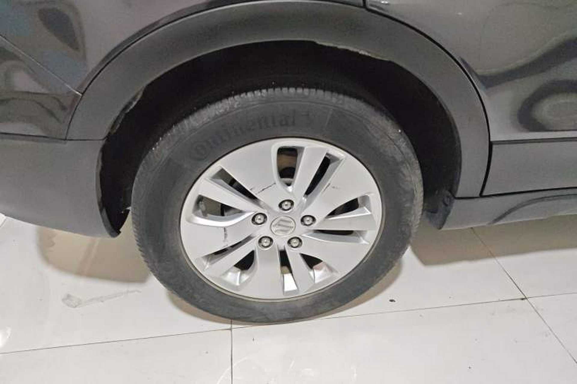 Used Suzuki S-Cross 2015 1.6L CVT Two-Wheel Drive Entry-Level Trim Right Rear Wheel Hub