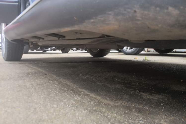 Used Suzuki S-Cross 2015 1.6L Manual Two-Wheel Drive Entry Model Right Side Sill