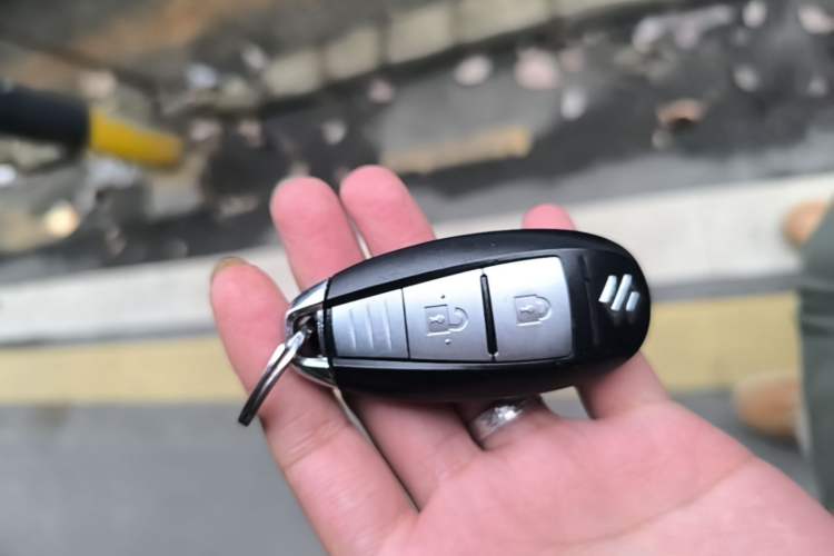 Used Suzuki S-Cross 2015 1.6L CVT Two-Wheel Drive Elite Version Vehicle Key